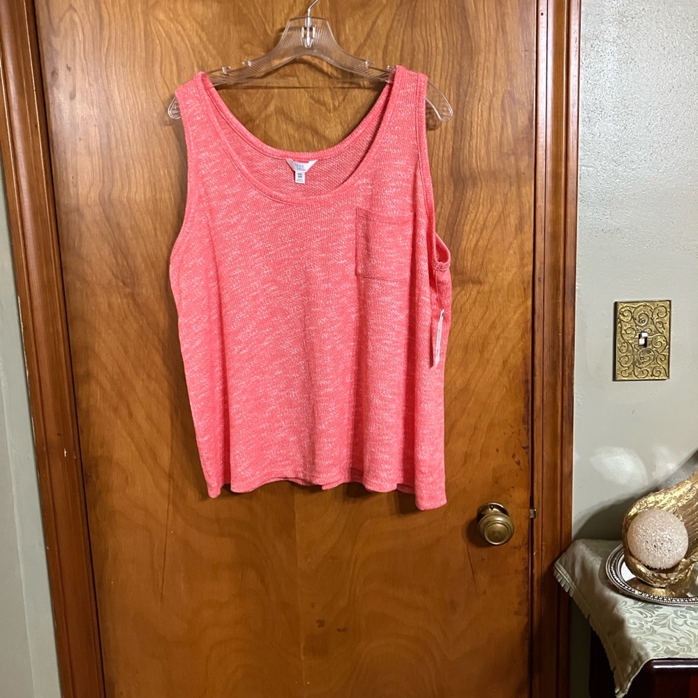 Time and Tru Coral Knit Sleeveless Pocket Tank